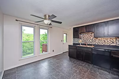 2602 Hunt Road, Reading, OH 45236 - Photo 9
