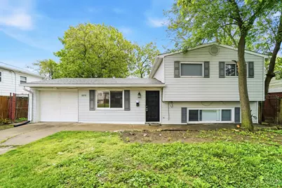 12150 Marwood Lane, Springdale, OH 45246 - Photo 1