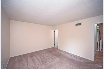 1167 Lamplighter Way, Union Township, OH 45245 - Photo 15