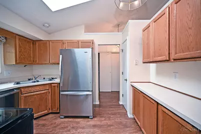 1167 Lamplighter Way, Union Township, OH 45245 - Photo 7