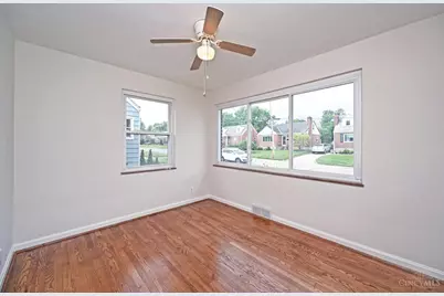 178 E Crest Drive, Reading, OH 45215 - Photo 15