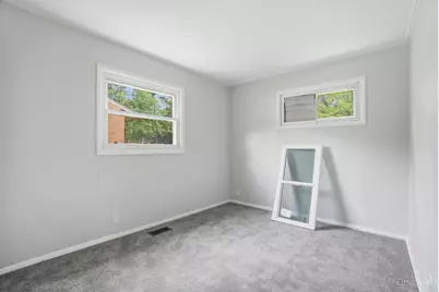 8741 Neptune Drive, Cincinnati, OH 45231 - Photo 17