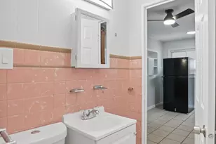 8741 Neptune Dr, Springfield Township, OH 45231 - Photo 13