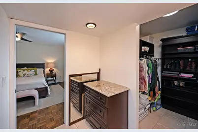 2396 Dana Avenue, Cincinnati, OH 45208 - Photo 29