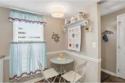 10857 Lakehurst Court, Cincinnati, OH 45242 - Photo 17