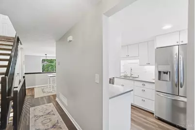 10857 Lakehurst Court, Cincinnati, OH 45242 - Photo 7