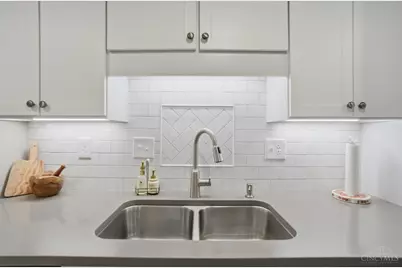 10857 Lakehurst Court, Cincinnati, OH 45242 - Photo 15