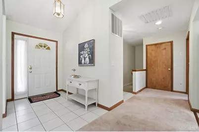 7750 Crystal Lake Lane, Hamilton Township, OH 45039 - Photo 5