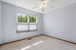 7750 Crystal Lake Ln, Hamilton Township, OH 45039 - Photo 27