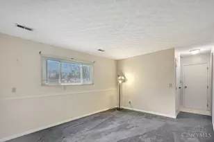 328 Clareknoll Ct, Delhi Township, OH 45238 - Photo 27