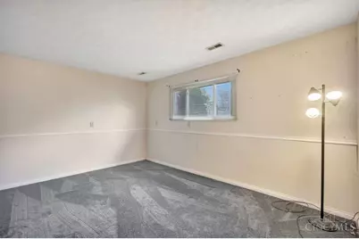 328 Clareknoll Court, Cincinnati, OH 45238 - Photo 25