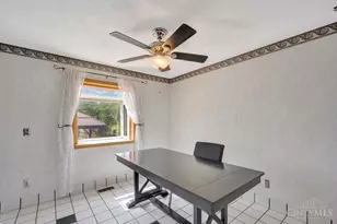 328 Clareknoll Ct, Delhi Township, OH 45238 - Photo 11