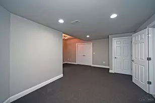 7054 Harbour Town Dr, West Chester, OH 45069 - Photo 49