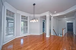 7054 Harbour Town Dr, West Chester, OH 45069 - Photo 13