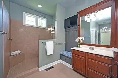 7054 Harbour Town Drive, West Chester, OH 45069 - Photo 33