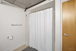 353 W 4th St, Cincinnati, OH 45202 - Photo 43