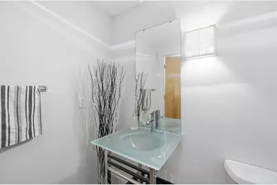 353 W Fourth Street #305, Cincinnati, OH 45202 - Photo 33