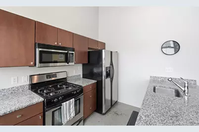 353 W Fourth Street #305, Cincinnati, OH 45202 - Photo 21