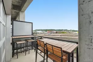 353 W 4th St, Cincinnati, OH 45202 - Photo 27