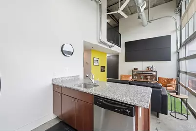 353 W Fourth Street #305, Cincinnati, OH 45202 - Photo 23
