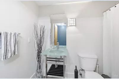 353 W Fourth Street #305, Cincinnati, OH 45202 - Photo 31