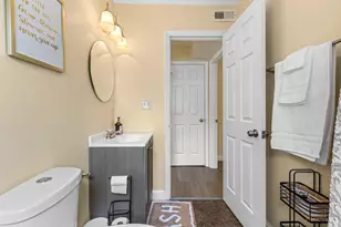 2137 Highland Ave, Cincinnati, OH 45219 - Photo 21