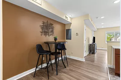 2137 Highland Avenue, Cincinnati, OH 45219 - Photo 29
