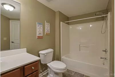 206 Edinburgh Lane, Springdale, OH 45246 - Photo 23