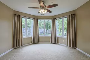 206 Edinburgh Ln, Springdale, OH 45246 - Photo 9
