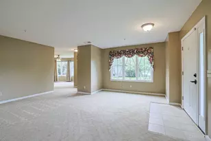 206 Edinburgh Ln, Springdale, OH 45246 - Photo 5