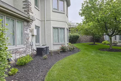 206 Edinburgh Lane, Springdale, OH 45246 - Photo 23