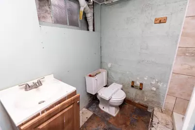 207 Warner Street, Cincinnati, OH 45219 - Photo 15