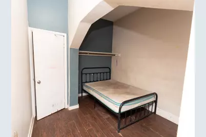 207 Warner Street, Cincinnati, OH 45219 - Photo 5