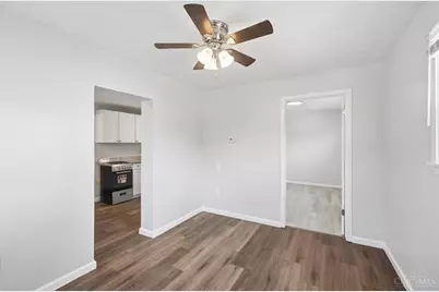 8313 Monroe Avenue, Sycamore Township, OH 45236 - Photo 7
