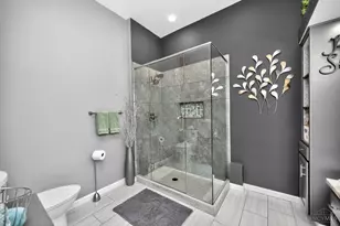 5953 Castlewood Crossing, Miami Township, OH 45150 - Photo 19