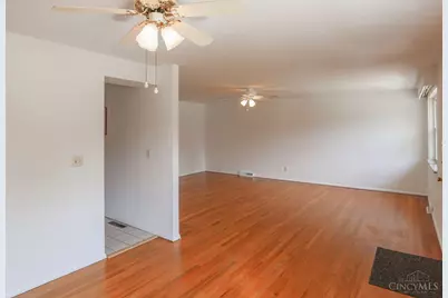 8613 Brent Drive, Springfield Township, OH 45231 - Photo 11