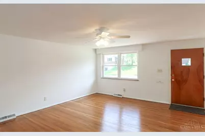 8613 Brent Drive, Springfield Township, OH 45231 - Photo 7