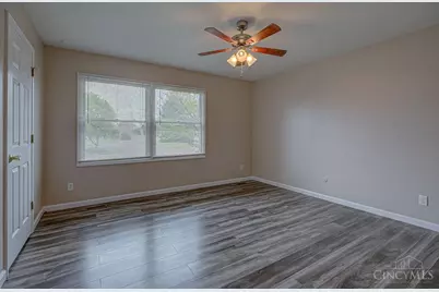 4899 Kyles Station Road, Liberty Township, OH 45011 - Photo 17