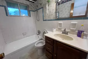 975 Glasgow Dr, Forest Park, OH 45240 - Photo 19