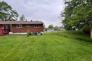 975 Glasgow Dr, Forest Park, OH 45240 - Photo 37