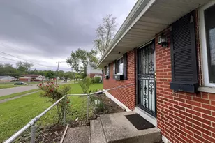 975 Glasgow Dr, Forest Park, OH 45240 - Photo 5