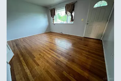 975 Glasgow Drive, Forest Park, OH 45240 - Photo 9