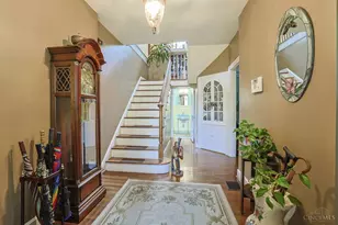 5721 Hamilton Ave, Cincinnati, OH 45224 - Photo 7