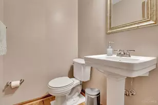 6617 W Knollwood Cir, Miami Township, OH 45140 - Photo 13