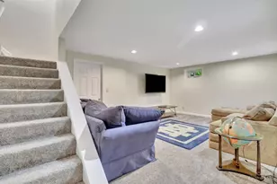 6617 W Knollwood Cir, Miami Township, OH 45140 - Photo 37