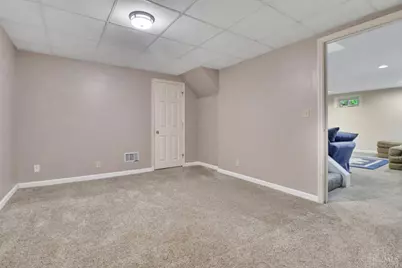 6617 W Knollwood Circle, Miami Township, OH 45140 - Photo 39