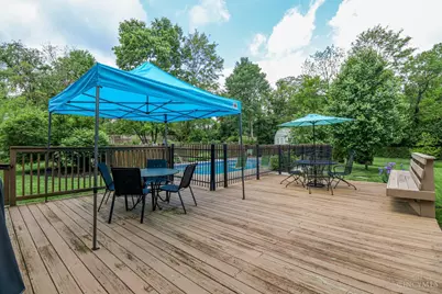 6617 W Knollwood Circle, Miami Township, OH 45140 - Photo 7