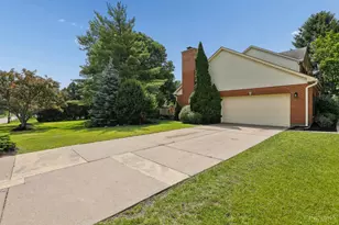 5641 Heron Dr, West Chester, OH 45069 - Photo 3