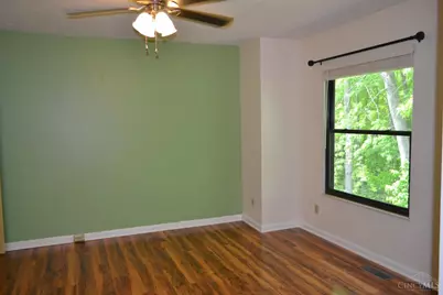 1040 Crisfield Drive, Union Township, OH 45245 - Photo 15
