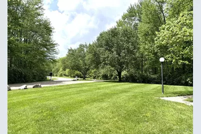 1040 Crisfield Drive, Union Township, OH 45245 - Photo 39